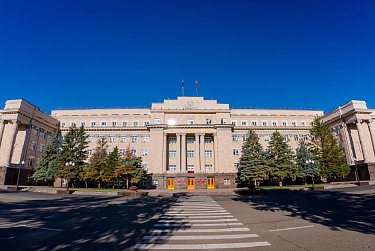 Все 47 депутатов Заксобрания получили мандаты